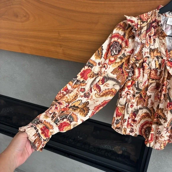 Love The Label Tallulah Blouse, Size S - Picture 9 of 16